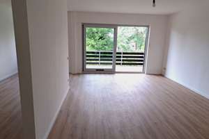 Moderne, exklusiv ausgestattete 3-Zimmer-Wohnung mit Balkon in Bonn-Holzlar