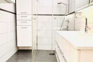 Attraktive, sofort freie 3,5-Zimmer-Wohnung mit Balkon & EBK und Garage zu verkaufen ! – Die vollständige Adresse der Immobilie erhältst du vom Anbieter., 71254 Ditzingen – Vorschaubild 9