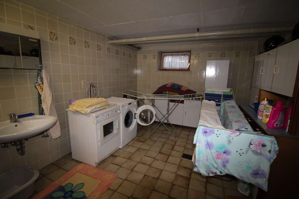 Immobilie in Marklkofen - Familienfreundliches, sehr gepflegtes EFH wartet auf Ihren Einzug - Bild 2