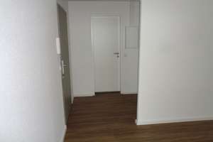 Renovierte + kompakte 3-Zimmer-Wohnung, 2 Balkone mit Weitblick, Duschbad + Aufzug – Kurt-Schumacher-Straße 12, 38102 Viewegsgarten-Bebelhof, Braunschweig – Vorschaubild 15