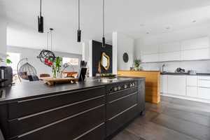 Beeindruckende Aussicht und modernes Design: Exklusives Architektenhaus in Riedenburg. – Kelheim (Kreis) – Vorschaubild 9