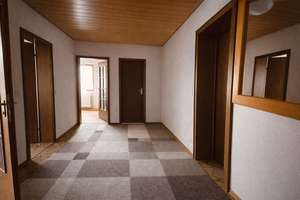 Zweifamilienhaus mit Einliegerwohnung in ruhiger Lage

 – Die vollständige Adresse der Immobilie erhältst du vom Anbieter., 73441 Bopfingen – Vorschaubild 6