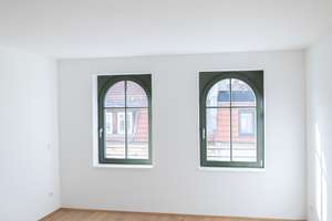 Top sanierte 3-Raum-Wohnung im 4.OG mit Küche & Balkon - WE14