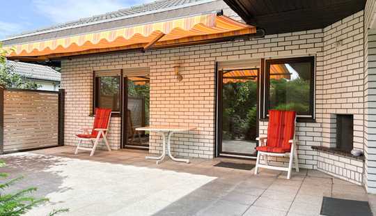 Bild von Freistehender Bungalow auf großem Grundstück - Käuferprov.-frei