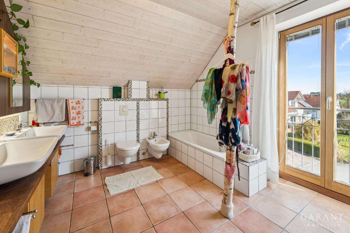 Immobilie in Kumhausen - Energieeffizientes Einfamilienhaus mit Wohlfühlgarantie und schönem Garten in Preisenberg/Kumhausen - Bild 4