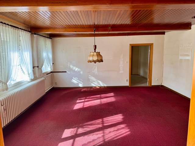 Immobilie in Eggebek - Historisches Reetdachanwesen in zentraler Lage mit optionaler Hauskoppel - Bild 1