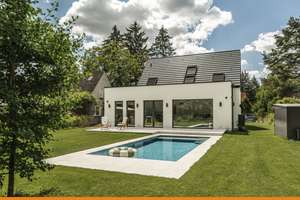 Exklusiv modernisiertes Einfamilienhaus mit high-end Ausstattung