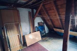 Renovierungsbedürftiges Doppelhaushälfte mit 3 Wohnungen – Die vollständige Adresse der Immobilie erhältst du vom Anbieter., 57074 Siegen, Siegen – Vorschaubild 7