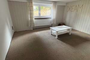 1-2 Familienhaus mit über 230 m² Wohn,- Nutzfläche und 1000 m² Grundstück in Taunusstein-Wehen – Die vollständige Adresse der Immobilie erhältst du vom Anbieter., 65232 Taunusstein – Vorschaubild 19