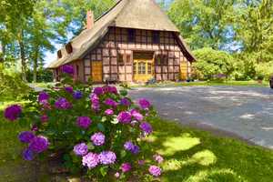 Idyllisches Reetdachhaus auf Traumgrundstück – Osterholz (Kreis) – Vorschaubild 1
