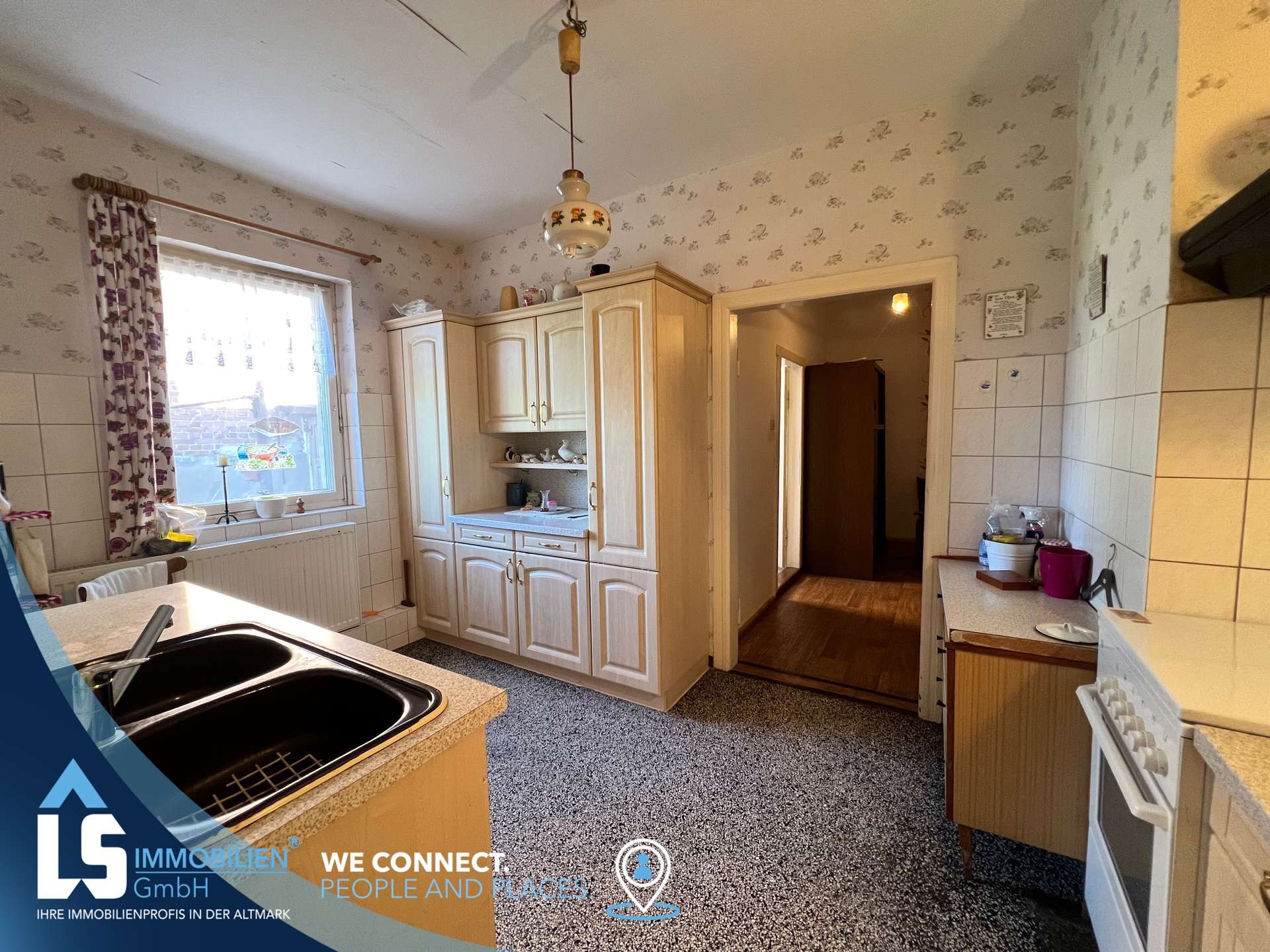 Immobilie in Osterburg (Altmark) - Doppelhaushälfte mit großem Grundstück in Osterburg - Bild 1