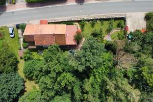 Kernsaniertes Zweifamilienhaus mit Ferienhaus am Bückeberg in Stadthagen – Die vollständige Adresse der Immobilie erhältst du vom Anbieter., 31655 Stadthagen – Vorschaubild 1