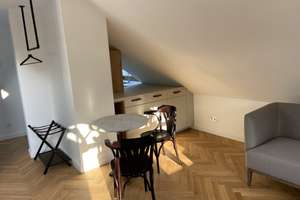  Wunderschönes Dachgeschossappartement mit Loggia  – Die vollständige Adresse der Immobilie erhältst du vom Anbieter., 33604 Mitte, Bielefeld – Vorschaubild 3