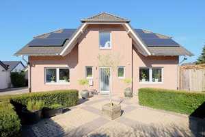 Gepflegtes Einfamilienhaus von 2003 mit Garage in ruhiger Wohnlage – Kleve (Kreis) – Vorschaubild 2