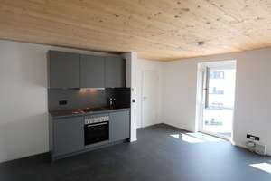 Hochmoderne 1-Zimmer-Wohnung mit Garten in Stuttgart-Schwabstraße