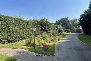 KREFELD - MOYLANDSTRASSE - FEINE WOHNGEGEND - DOPPELHAUSHÄLFTE UND BAUGRUNDSTÜCK IN ZWEITER REIHE – Moylandstraße 10, 47804 Kempener Feld/Baackeshof, Krefeld – Vorschaubild 6