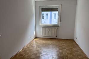 3,5-Zimmer-Wohnung mit klassischem Charakter * Parkett * Erker * überdachtem Balkon * Gäste-WC – Düppelstr. 54, 44789 Südinnenstadt, Bochum – Vorschaubild 12