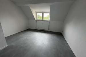 Hoch hinaus - Leben mit Charakter, 3-Zimmer-Wohnung in zentraler Lage – Von-der-Mark-Str. 37, 47137 Mittelmeiderich, Duisburg – Vorschaubild 2