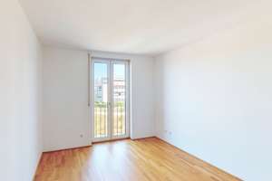 Ankommen in den Arkaden: Stilvolle 3-Zimmer-Wohnung mit Innenhof-Balkon – Renettenstr. 27, 60435 Preungesheim, Frankfurt am Main – Vorschaubild 9