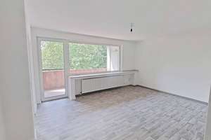 **2 NKM FREI** Große 3-Zimmer-Wohnung mit sonnigem BALKON und durchdachtem Grundriss in Duisburg-... – Lüneburger Str. 40, 47167 Neumühl, Duisburg – Vorschaubild 2