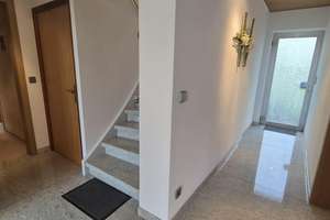 Sehr gepflegtes Ein-/ Zweifamilienhaus in Lomersheim, Garten, Balkon, Garage, – Die vollständige Adresse der Immobilie erhältst du vom Anbieter., 75417 Mühlacker – Vorschaubild 8