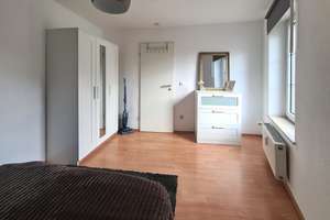 Licht, Charme & Gemütlichkeit – modernes Dachgeschossdomizil mit 3 - 4 Zimmern – Die vollständige Adresse der Immobilie erhältst du vom Anbieter., 47798 Stadtmitte, Krefeld – Vorschaubild 6