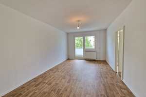 Ideal für Paare oder kleine Familien –3 Zimmer mit Wohlfühlküche & Balkon – An der Kotsche 22, 4207 Leipzig – Vorschaubild 3