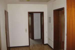 Schöne 4-Zimmer-Wohnung mit gr. Balkon – Die vollständige Adresse der Immobilie erhältst du vom Anbieter., 75053 Gondelsheim – Vorschaubild 8