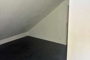 Geräumiges und neuwertiges 4-Zimmer-Haus mit gehobener Innenausstattung zur Miete in Krefeld – 47804 Kempener Feld/Baackeshof, Krefeld – Vorschaubild 27