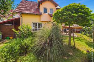 Freistehendes Einfamilienhaus mit Sauna, Pool & Garten in Dieburg – Die vollständige Adresse der Immobilie erhältst du vom Anbieter., 64807 Dieburg – Vorschaubild 2