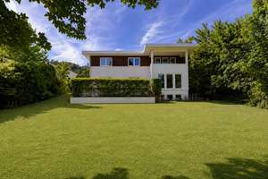 Architektur, Design und Qualität auf hohem Niveau: Moderne Familienvilla mit Skylineblick in Toplage – Die vollständige Adresse der Immobilie erhältst du vom Anbieter., 61462 Königstein im Taunus – Vorschaubild 18