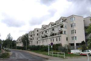 Sehr schöne, für Sie renovierte 2-Raumwohnung mit Balkon und Blick ins Grüne!!!! – Putbuser Weg 23, 1109 Klotzsche (Stadtteil), Dresden – Vorschaubild 13