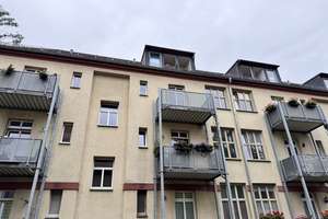 3- Zimmer-Wohnung mit Balkon in Dresden-Tolkewitz