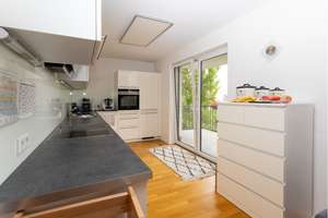 Wohnkomfort für jede Lebensphase – barrierefreie 3-Zimmer-Wohnung mit Balkon & Aufzug – Die vollständige Adresse der Immobilie erhältst du vom Anbieter., 97502 Euerbach – Vorschaubild 3