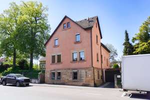 Historisches Wohnhaus mit 9 Zimmern und Garten auf 452m² Grundstück in zentraler Lage von Böckingen – Die vollständige Adresse der Immobilie erhältst du vom Anbieter., 74080 Böckingen, Heilbronn – Vorschaubild 1