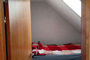 2-Zi.-DG-Wohnung in gehobener Lage. Balkon. Stellplatz. Vermietet – Orplidstraße 17, 70567 Sonnenberg, Stuttgart – Vorschaubild 4