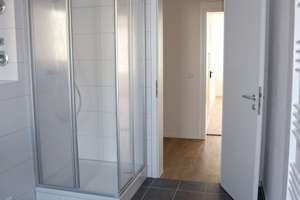 EBK*** Gäste-WC / moderne Bodenbeläge / Wanne + Dusche u.v.m. – Sonnenstraße 79, 9130 Sonnenberg, Chemnitz – Vorschaubild 5