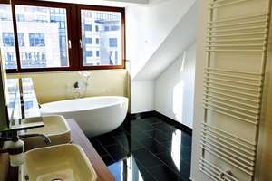 4,5 Zimmer auf 173 m² in Citylage + DG mit Lift + Parkett + Fußbodenheizung + Loggia + 2 Bäder – Rosa-Luxemburg-Straße 36, 4315 Neustadt-Neuschönefeld, Leipzig – Vorschaubild 2