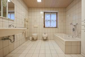 Traumhaftes Landhaus mit Ferienwohnung in Alleinlage – Ihr Rückzugsort in Viechtach! – Die vollständige Adresse der Immobilie erhältst du vom Anbieter., 94234 Viechtach – Vorschaubild 22