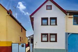 Modernisiertes Wohnhaus mit Wohlfühlcharakter und vielseitigen Nutzungsmöglichkeiten in Waldgirmes – Die vollständige Adresse der Immobilie erhältst du vom Anbieter., 35633 Lahnau – Vorschaubild 1