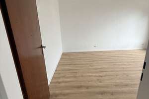 Willkommen zuhause: Großzügige 2-Zimmer-Wohnung mit 72 m² in Oberhausen – Teutoburger Str. 259, 46119 Klosterhardt-Süd, Oberhausen – Vorschaubild 10
