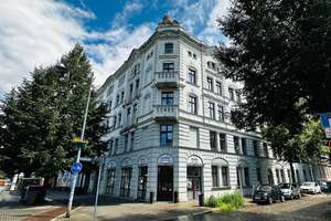 wunderschöne, sehr gepflegte 2-Zi-Altbau-Wohnung,  gut vermietet - in Magdeburg,  WE28