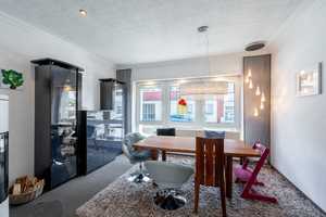 Alsdorf-Zentrum: Modernes Familiendomizil mit 4 Schlafzimmern, 2 Bädern und großem Garten – Aachen (Kreis) – Vorschaubild 1