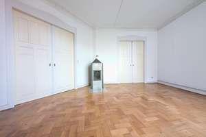 Großzügige Jugendstil-Altbauwohnung im Herzen der List mit 2 Balkonen im 2. OG – Ferdinand-Wallbrecht-Str. 21, 30163 List, Hannover – Vorschaubild 6