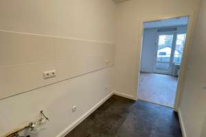 Erstbezug eines renovierten 1-Zimmer Appartements mit Balkon! – Bevenser Weg 3, 30625 Heideviertel, Hannover – Vorschaubild 3