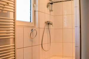 Familienfreundliche Doppelhaushälfte mit Kamin, Traumgarten in Oberhausen-Lirich-Nord – Die vollständige Adresse der Immobilie erhältst du vom Anbieter., 46049 Lirich-Nord, Oberhausen – Vorschaubild 33