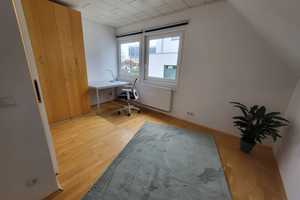 Nette WG in super Lage sucht Mitbewohner/-in – von-Ketteler-Str. 12, 53229 Pützchen/Bechlinghoven, Bonn – Vorschaubild 5