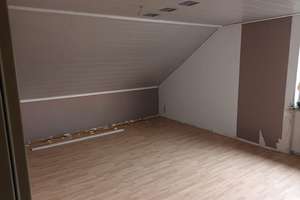 3 Zimmer Dachgeschoss Wohnung in Bergheim Oberaußem – Ernst-Reuter-Ring 35, 50129 Bergheim – Vorschaubild 4