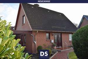 Hier lässt es sich gut leben - Einfamilienhaus in Russee – Die vollständige Adresse der Immobilie erhältst du vom Anbieter., 24111 Russee, Kiel – Vorschaubild 1