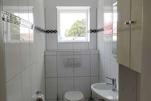 Attraktive 5 Zimmer  Wohnung mit 2 Balkonen – Frohmestraße 23, 22457 Schnelsen, Hamburg – Vorschaubild 10